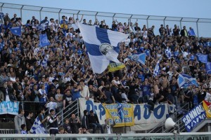 livorno_tifo.jpg